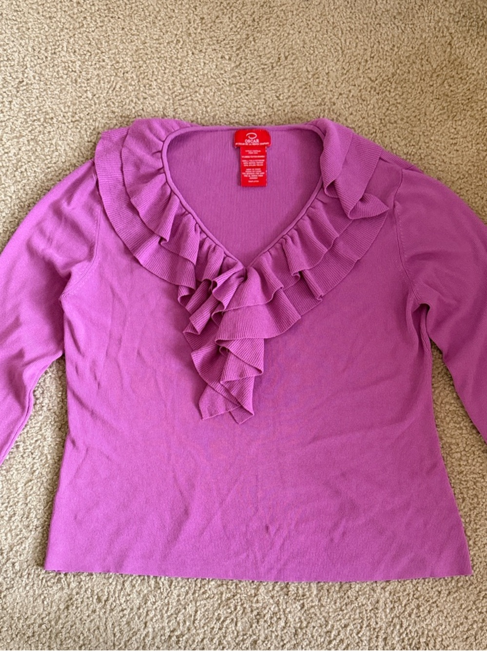 Oscar An Oscar De La Renta Company Women's Size XL  Knit Top Ruffle V-Neck